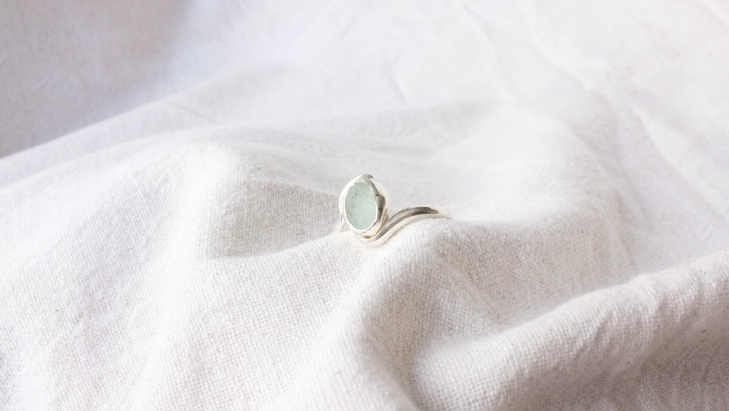 Bague Aube, Etretat