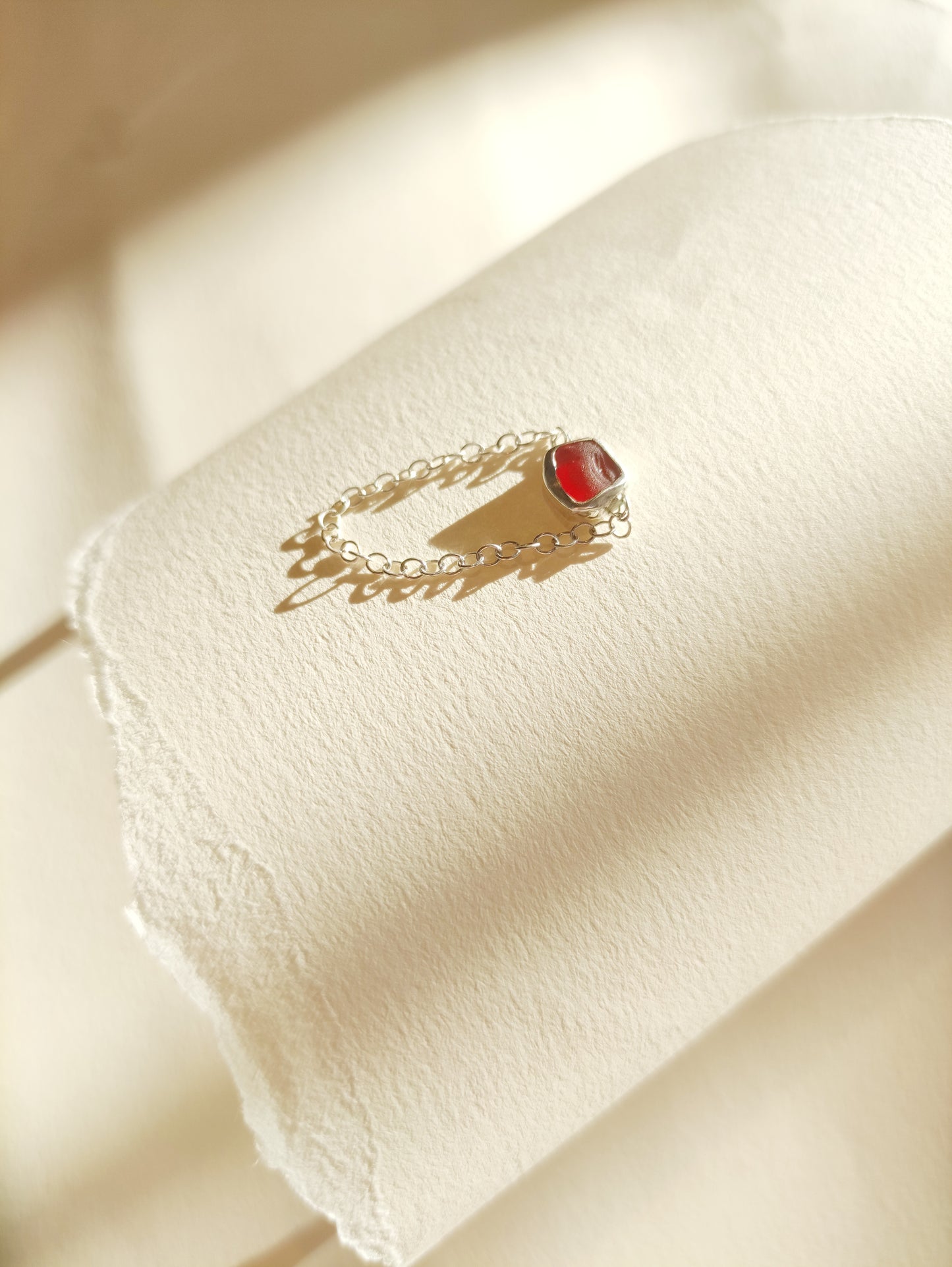 Bague Calypso, Canada